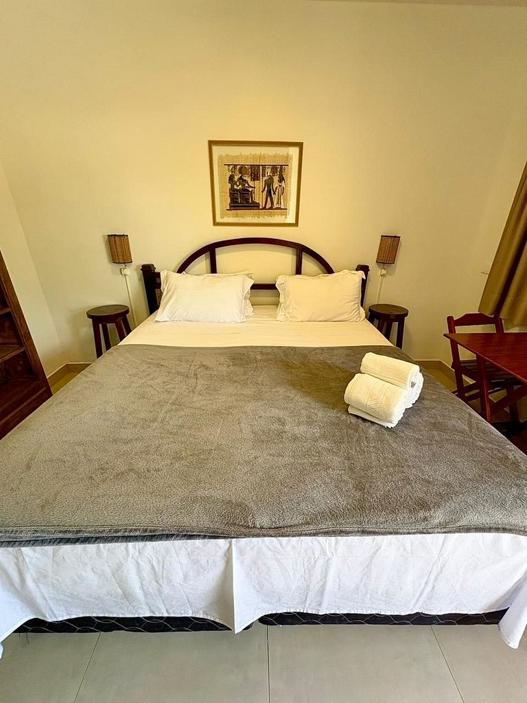 Villa Cris 01 Ar Cond. - Jd. São Lourenço/Itaguaré