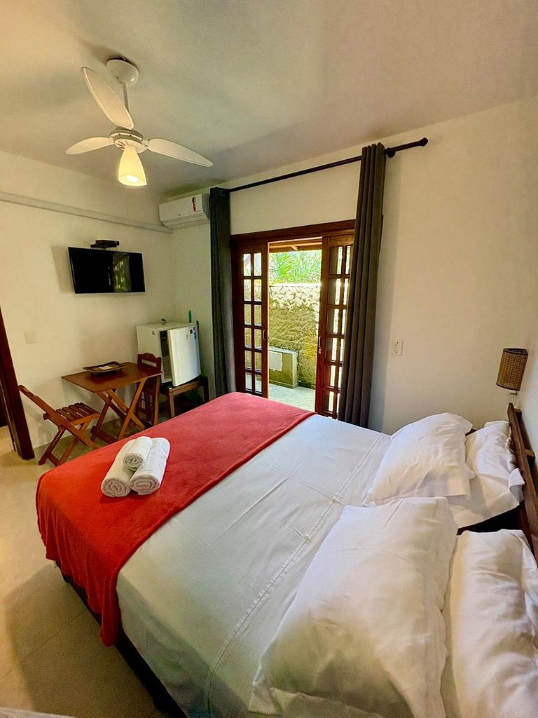 Villa Cris 12 Ar Cond. - Jd. São Lourenço/Itaguaré
